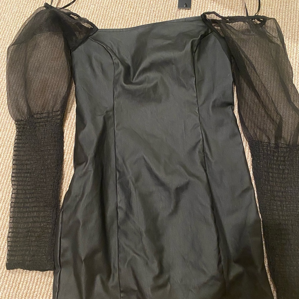 NWT Size M Lulus Leather Dress with Puff Sleeves